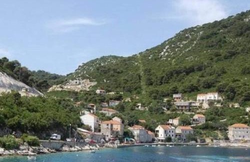 Sobra Apartment | Apartments Laura Mljet - Comfort One Bedroom Apartment with Balcony and Sea View