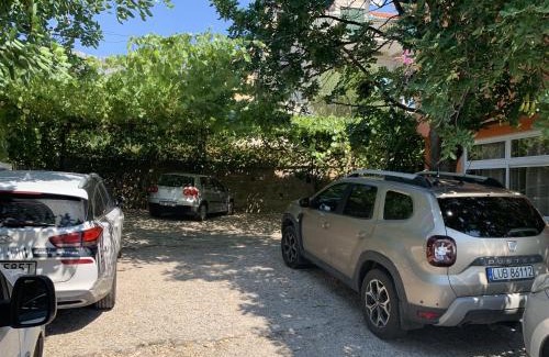 Stankovici Apartment | Apartments Lea