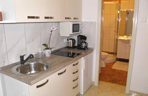 Bogovici House | Apartments Lea with pool