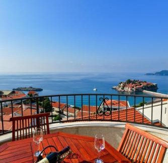 Sveti Stefan Apartment | Apartments Leut