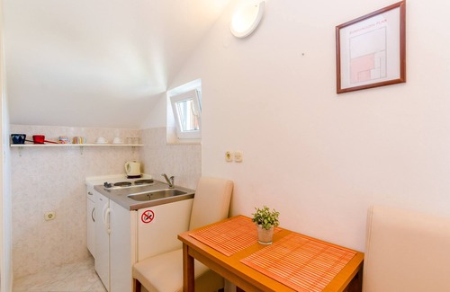 Srebreno Apartment | Apartments Mali Paradiso - Studio Apartment with Pool View
