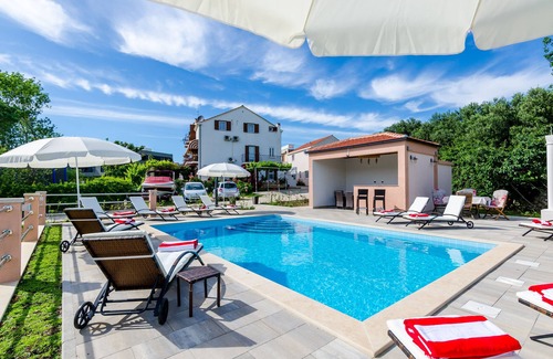 Srebreno Apartment | Apartments Mali Paradiso - Two Bedroom Apartment with Balcony and Pool View