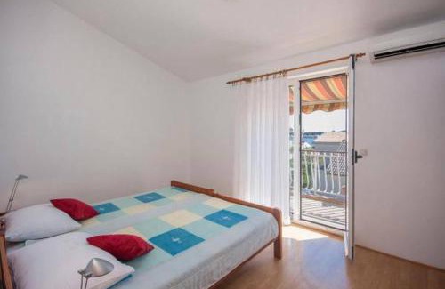 Brodarica Apartment | Apartments Maretic Brodarica Center