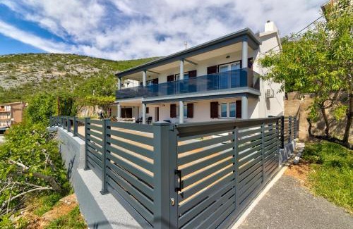 Vratarusa Apartment | Apartments Maria