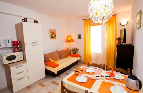 Vrbnik Apartment | Apartments Marija