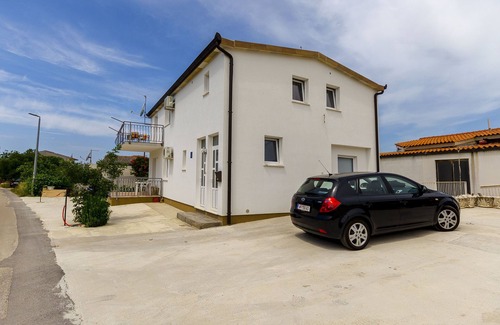 Okrug Donji Apartment | Apartments Mirko i Anda (38051-A3) - Okrug Donji (Ciovo)