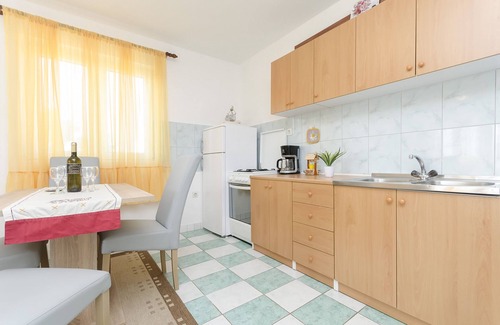 Tribunj Apartment | Apartments Mila (23861-A3) - Tribunj