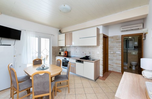 Lopar Apartment | Apartments Miranda (89931-A1) - Lopar - island Rab
