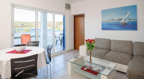 Razanj Apartment | Apartments Modri Dragulj