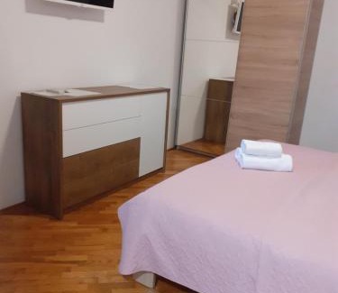 Gulici House | Apartments Novacic