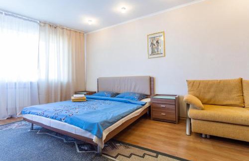 Dniprovs'kyi District Apartment | Apartments on Darnitsa
