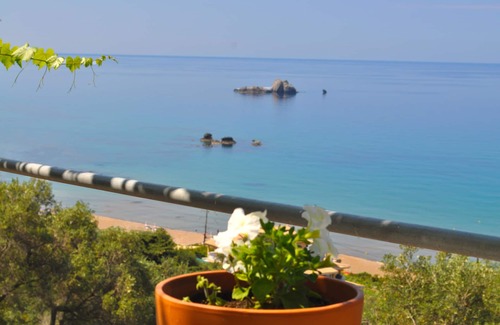 Parelia Apartment | Apartments Papadatos - Pelekas Beach, Corfu