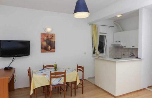 Saplunara Apartment | Apartments Posta - Comfort Studio with Balcony and Sea View - Apartman 1
