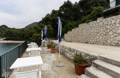 Saplunara Apartment | Apartments Posta - One-Bedroom Apartment with Terrace and Sea View 4 Adults - Apartman 4