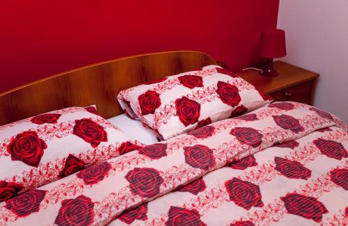 Tomicici Apartment | Apartments Ratković