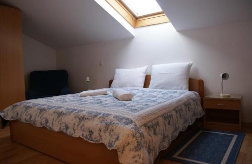 Porat Apartment | Apartments Robert