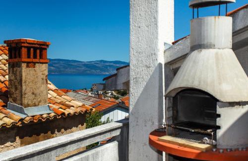 Vrbnik Apartment | Apartments & Rooms Iva
