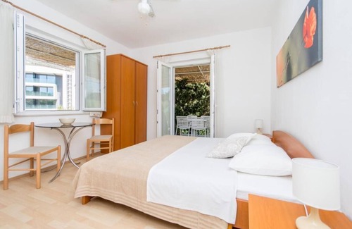 Srebreno House | Apartments & Rooms Jokovic-Double Room with Terrace and Partial Sea View