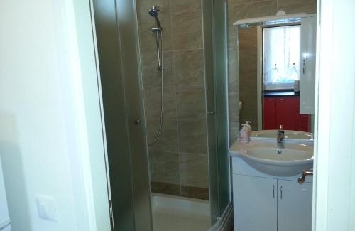 Babici House | Apartments & Rooms Villa Adamović