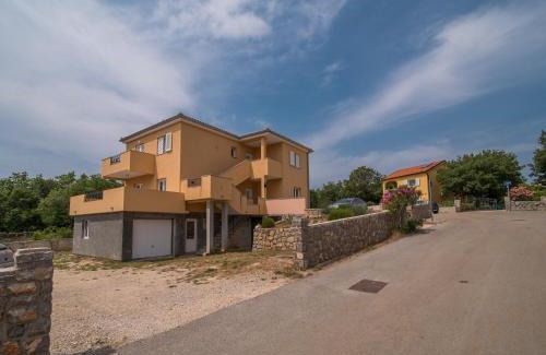 Kornic Apartment | Apartments Sanjin