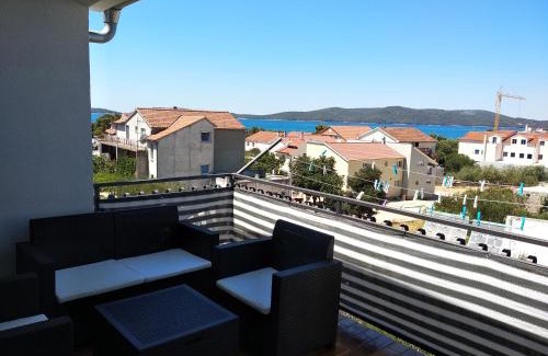 Brodarica Apartment | Apartments Sara & Kike With Sea View