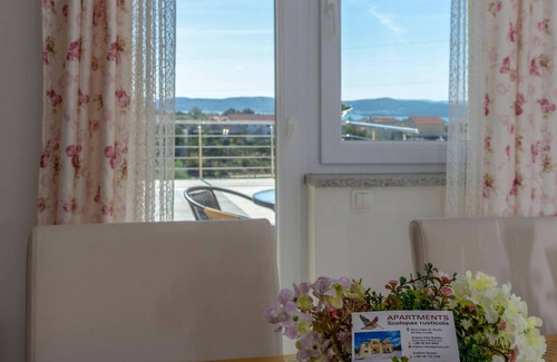 Bicine Apartment | Apartments Scolopax Rusticola - one bedroom apartment with a terrace A1