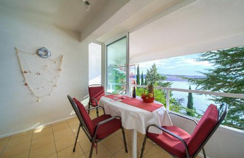 Kraljevica Apartment | Apartments Six