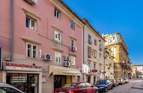 Rijeka Apartment | Apartments Small Sweet & Cosy