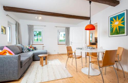 Aich Apartment | Apartments Sopherl - by myNests