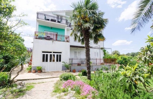 Drace Apartment | Apartments Sutvid- One Bedroom Apartment with Loggia and Sea View