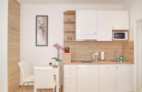 Gornji Kono Apartment | Apartments Sweet Escape- Studio Apartment with Terrace and Sea View