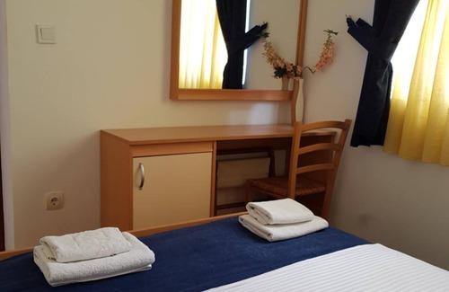 Maini Apartment | Apartments Tamara