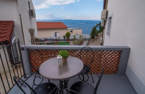 Vrbnik Apartment | Apartments Tara