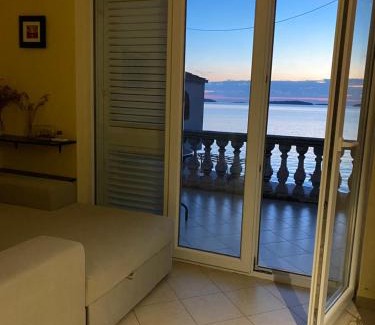 Brodarica Apartment | Apartments Teatina