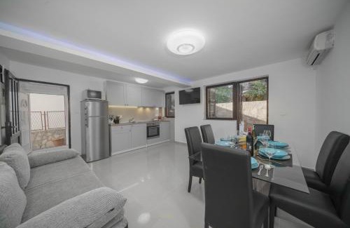 Pirovac Apartment | Apartments The heart of Croatia