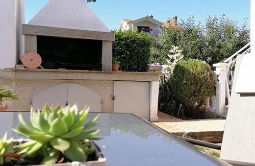Crveni Vrh Apartment | Apartments Valfontane