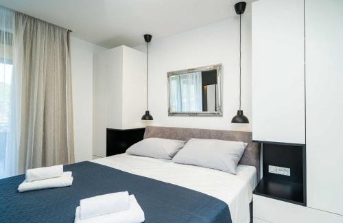 Mokosica Apartment | Apartments Villa Arcadia - Studio Apartment with Terrace and Sea View
