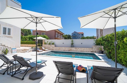Zvekovica Apartment | Apartments Villa Key