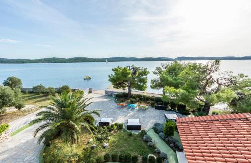 Pirovac Apartment | Apartments Villa Punta Royal