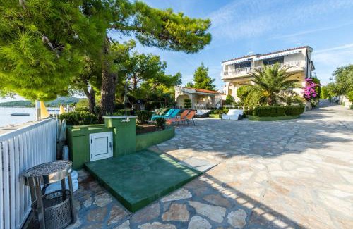 Pirovac Apartment | Apartments Villa Punta Royal