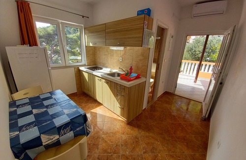 Sobra Apartment | Apartments Vinko Mljet- One-Bedroom Apartment with Terrace