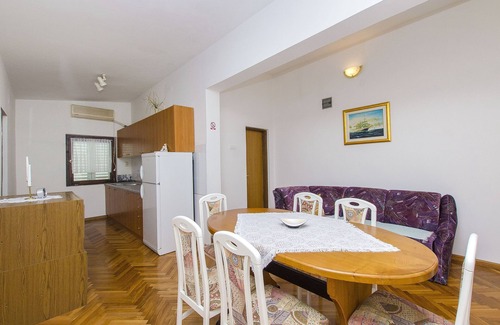 Jadrtovac Apartment | Apartments Vladimir (21671-A2) - Jadrtovac