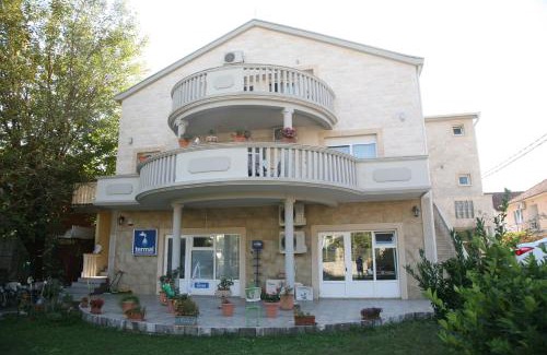 Tomicici Apartment | Apartments Vujosevic