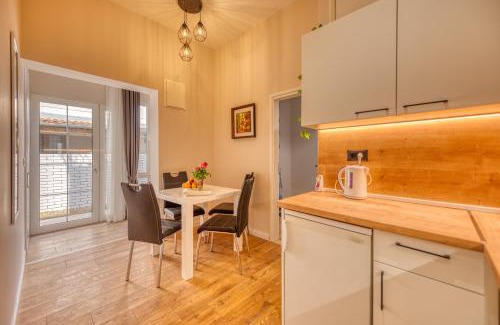 Tomicici Apartment | Apartments Vujosevic