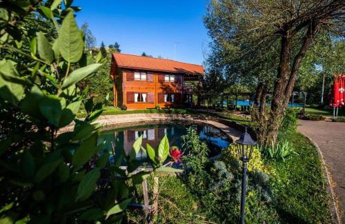 Duga Resa Apartment | Apartments with parking space Donji Zvecaj, Karlovac - 22080