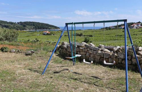 Vela Glavica Apartment | Apartments with parking space Lumbarda, Korcula - 4429
