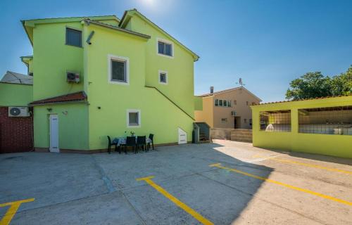 Milovcici Apartment | Apartments with parking space Milovcici, Krk - 19308