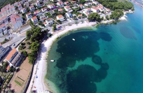 Municipality of Trogir Apartment | Apartments with parking space Mastrinka, Ciovo - 23177