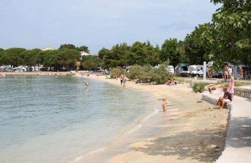 Banjol Apartment | Apartments with parking space Banjol, Rab - 23240