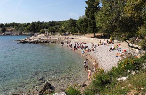 Krk Apartment | Apartments with parking space Pinezici, Krk - 15269